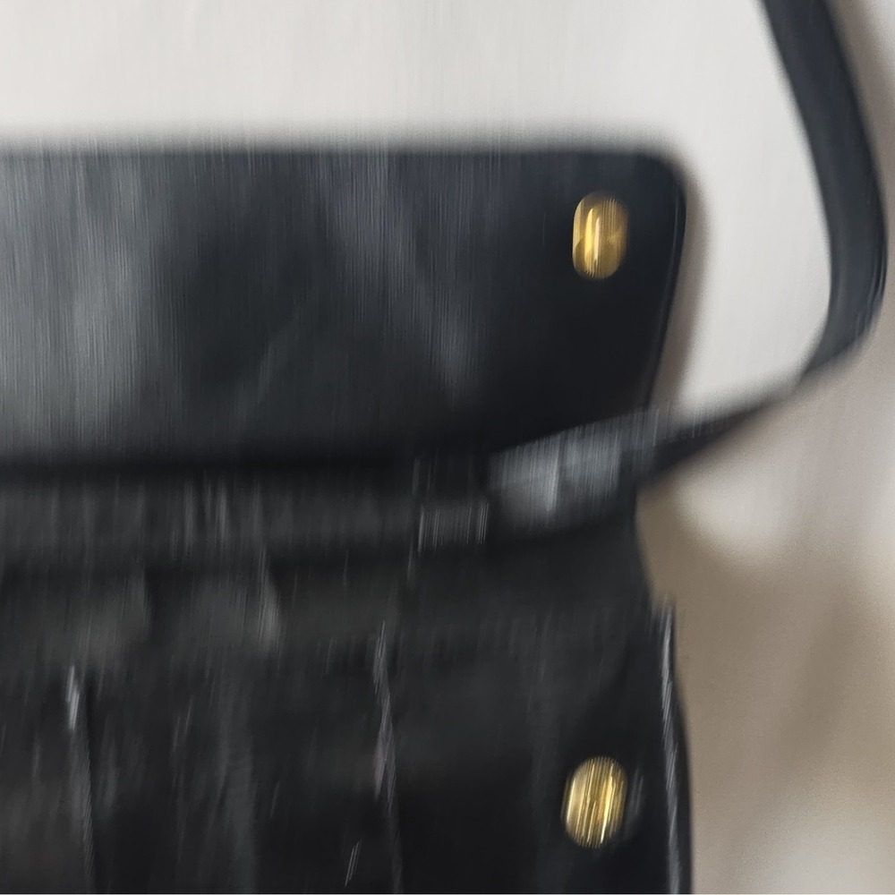 VINTAGE 1980's LeeSands Genuine EEL SKIN Black Crossbody, Adjustable Strap - Picture 16 of 16